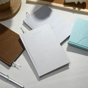 A5 Grid Notebook, Hard Cover, 200 Pages, Durable Paper, Ideal for Diary, Notes, Planning, Organization, Portable Design for Students