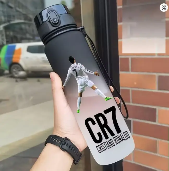 750ml Cristiano Ronaldo Sports Water Bottle Leak Proof Colorful Plastic Cup Drinking Outdoor Travel Portable Gym Fitness Jugs gift