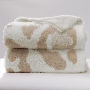 Leopard Throw Blanket for Couch Bed Sofa Ultra Soft Cozy Animal Print Blanket, Lightweight Western Decor Plush Cheetah Throw, Blanket for Women & Teen Girls 60x80 Inches Beige