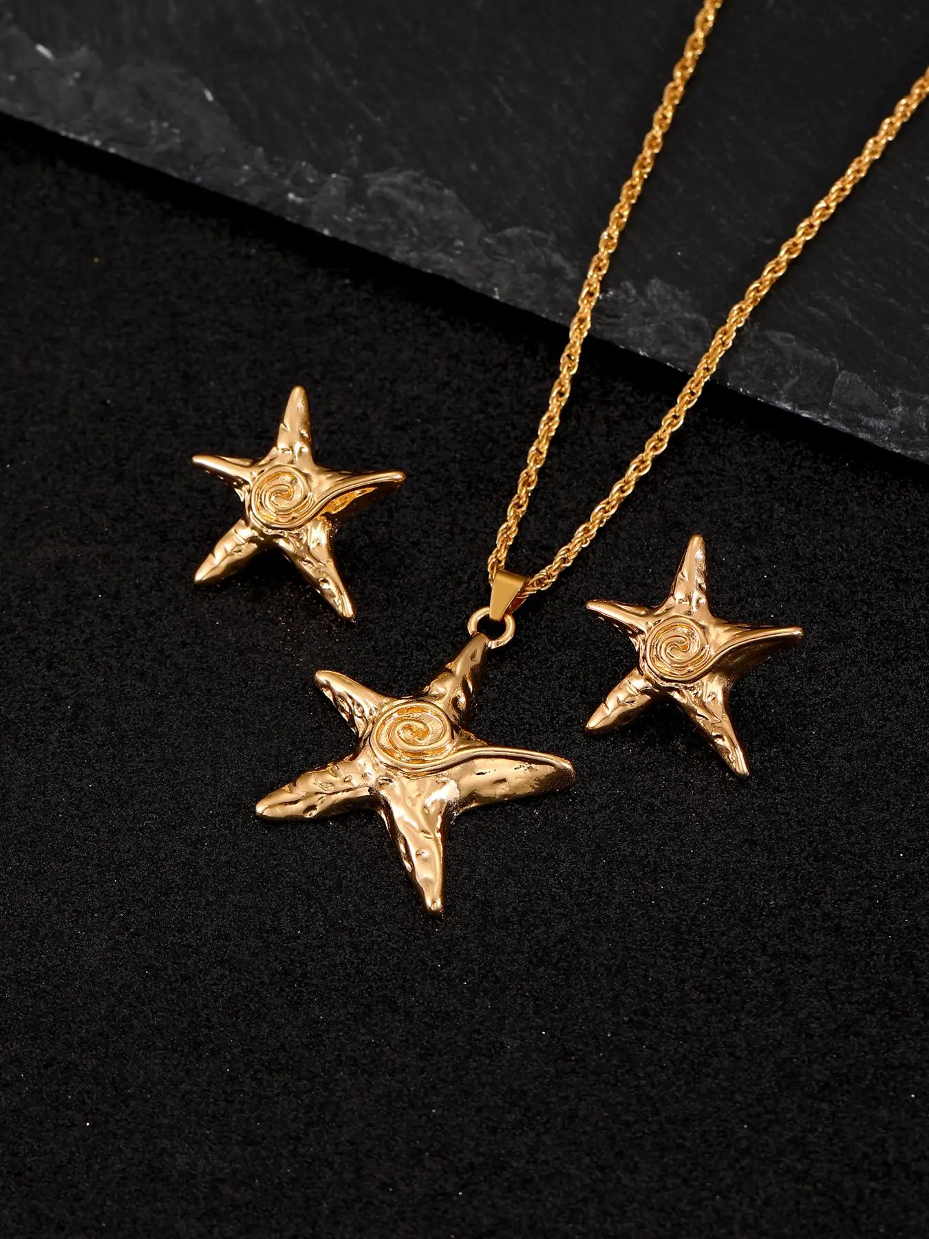 Spiral Texture Starfish Design Pendant Necklace & Stud Earrings, Matching Elegant Vintage Jewelry Set for Party, Daily Decor, Trendy All-match & Exquisite Jewelry for Birthday Gift