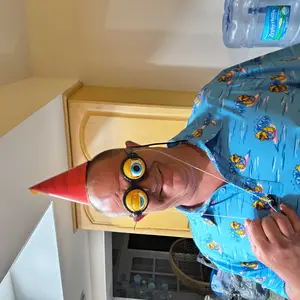 Fun and quirky glasses, suitable for children, creative prank toy, Easter, Christmas, and birthday gift, novelty and funny gadget, game accessory, suitable for party supplies.