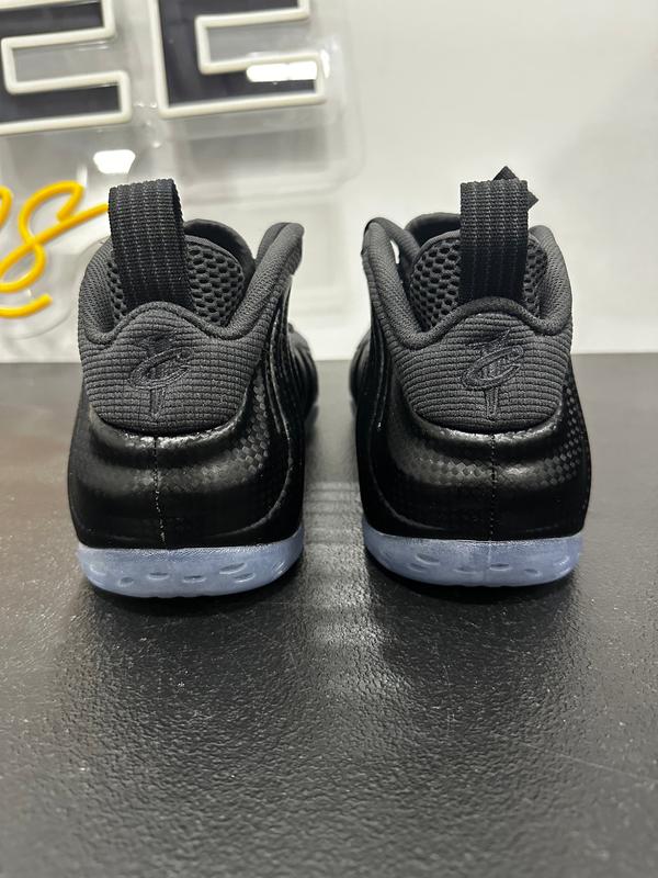 Nike Air Foamposite One Carbon Fiber