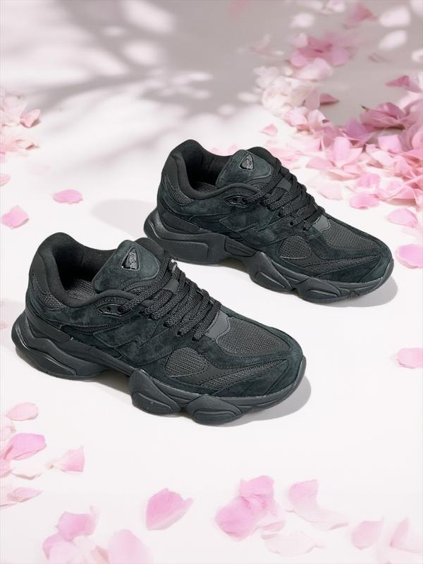 2026 New Style 9060 Thick Autumn Winter Unisex Dad Shoes, Casual Warm Sports Sneakers for All Seasons, Patchwork Textile Upper with Rubber Sole