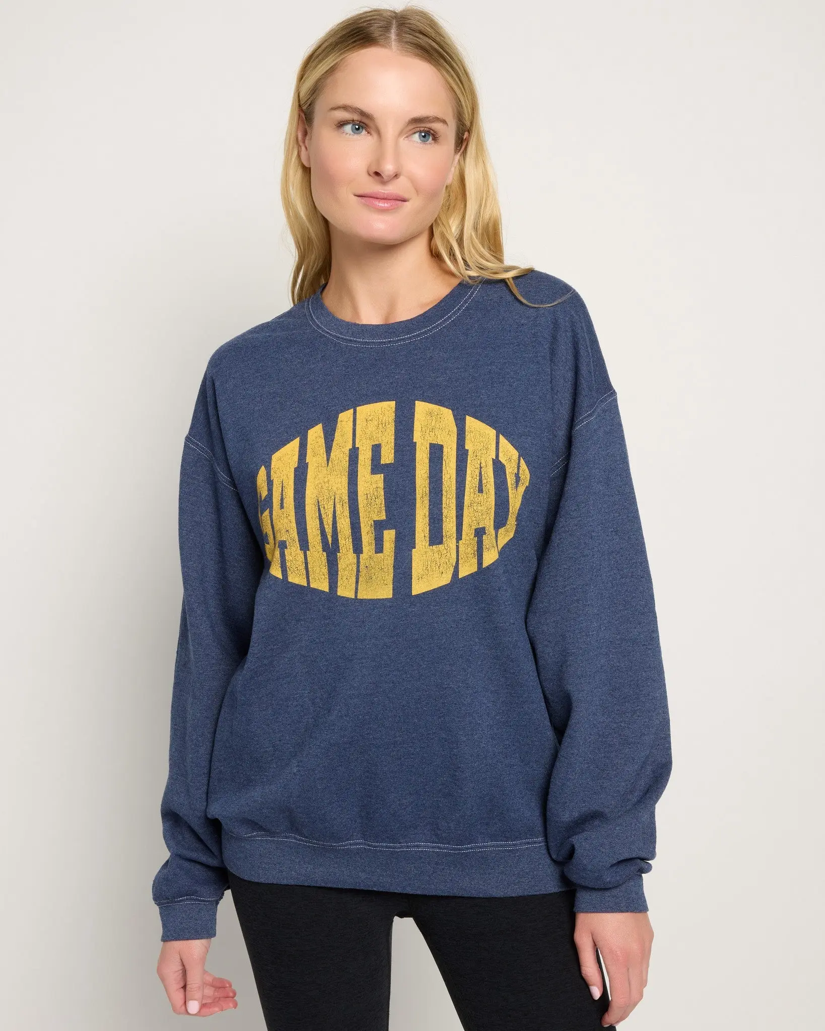 Women's Oversized Fleece Hoodie - College Football Graphic Pull-On Pullover Sweatshirt, Ribbed Stretchy Sports Team Style Gameday Top, Casual Comfy Women's Pullover Sweatshirts