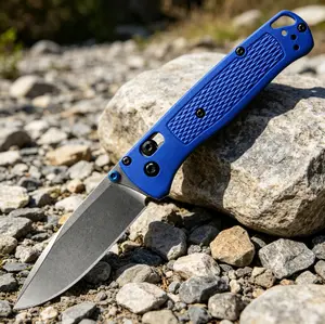 H535-A high-quality, lightweight, and quick-opening folding knife featuring a non-slip handle and a sturdy blade. It opens smoothly with one hand, making it ideal for camping, everyday use, and outdoor carry.