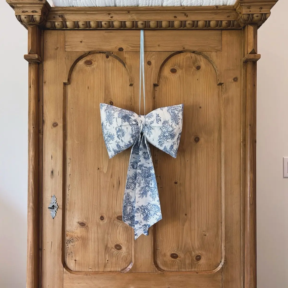 Oversized Room/Door Bow Nursery Bow Decor Hangable Decoration - Perfect Hanging Ornament for Baby Nursery - Ornaments
