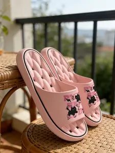 1 Pair Trendy Black Cat Letter Printed Hollow Massage Thick Sole Slippers, Sweet Cool Y2K Style, Non-slip Soft Sole, Quick-dry, Indoor & Outdoor Dual-use, Open Toe Slides, Casual Slippers