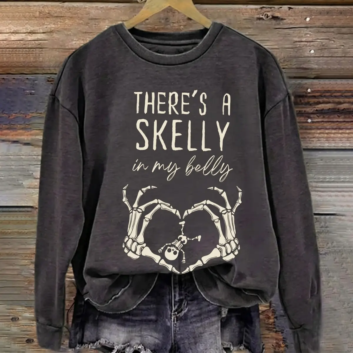 Halloween Pregnancy Sweatshirt, There's A Skelly In My Belly Sweatshirt, Funny Spooky Mama Crewneck, Halloween Maternity Sweatshirt, October Pregnancy Announcement Gift for Mom to Be