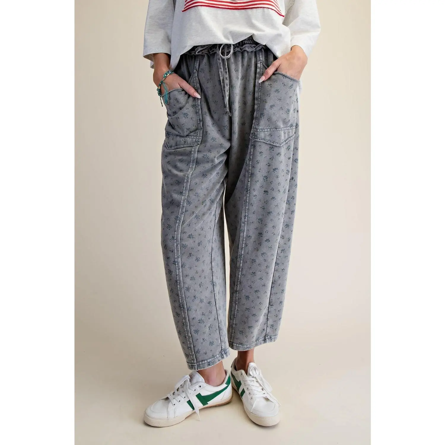 Darling Ditsy Floral Mineral Wash Barrel Pants Ash