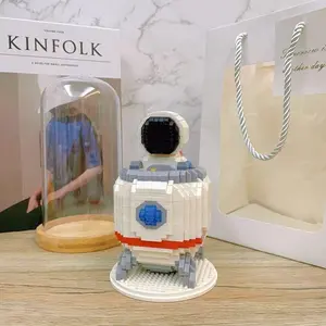 Astronaut Design Building Blocks Toy, 1 Box DIY Assembly Educational Toy, Creative Desktop Decoration for Home Office