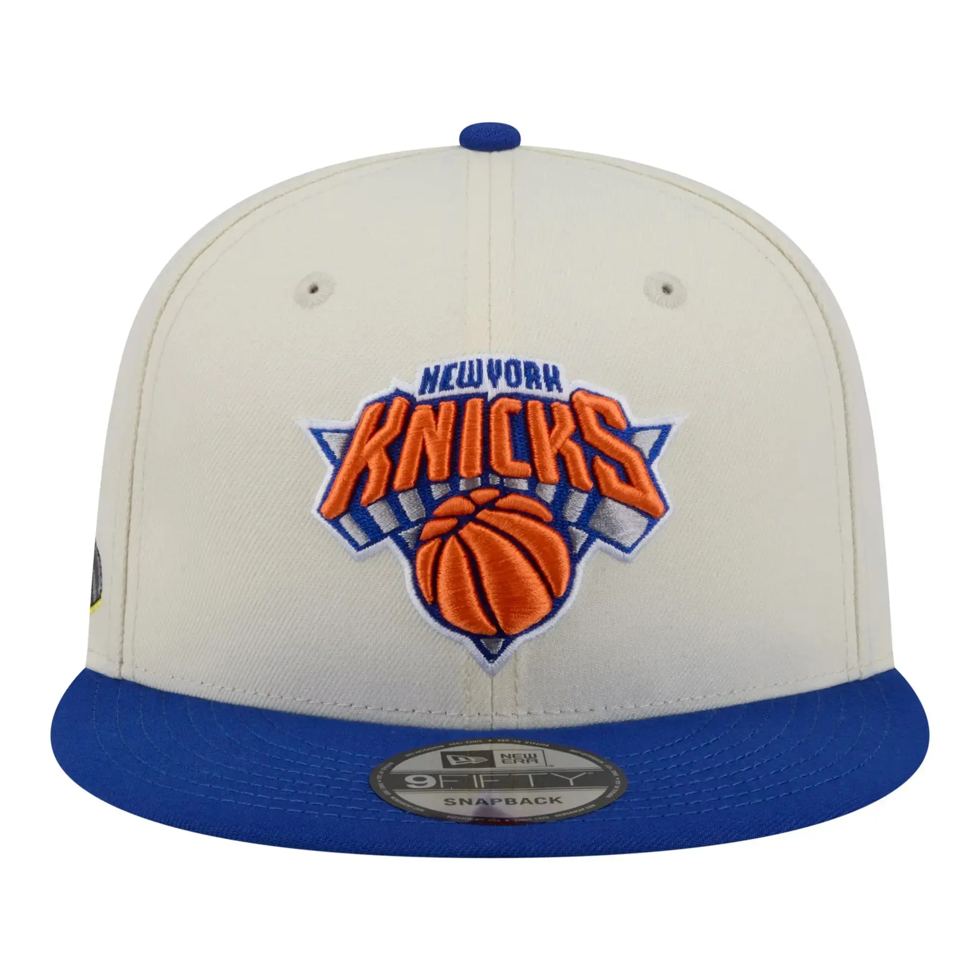 New Era New York Knicks Chrome White 59FIFTY Snapback Hat | NBA Official Basketball Snapback Cap | Premium Streetwear Edition