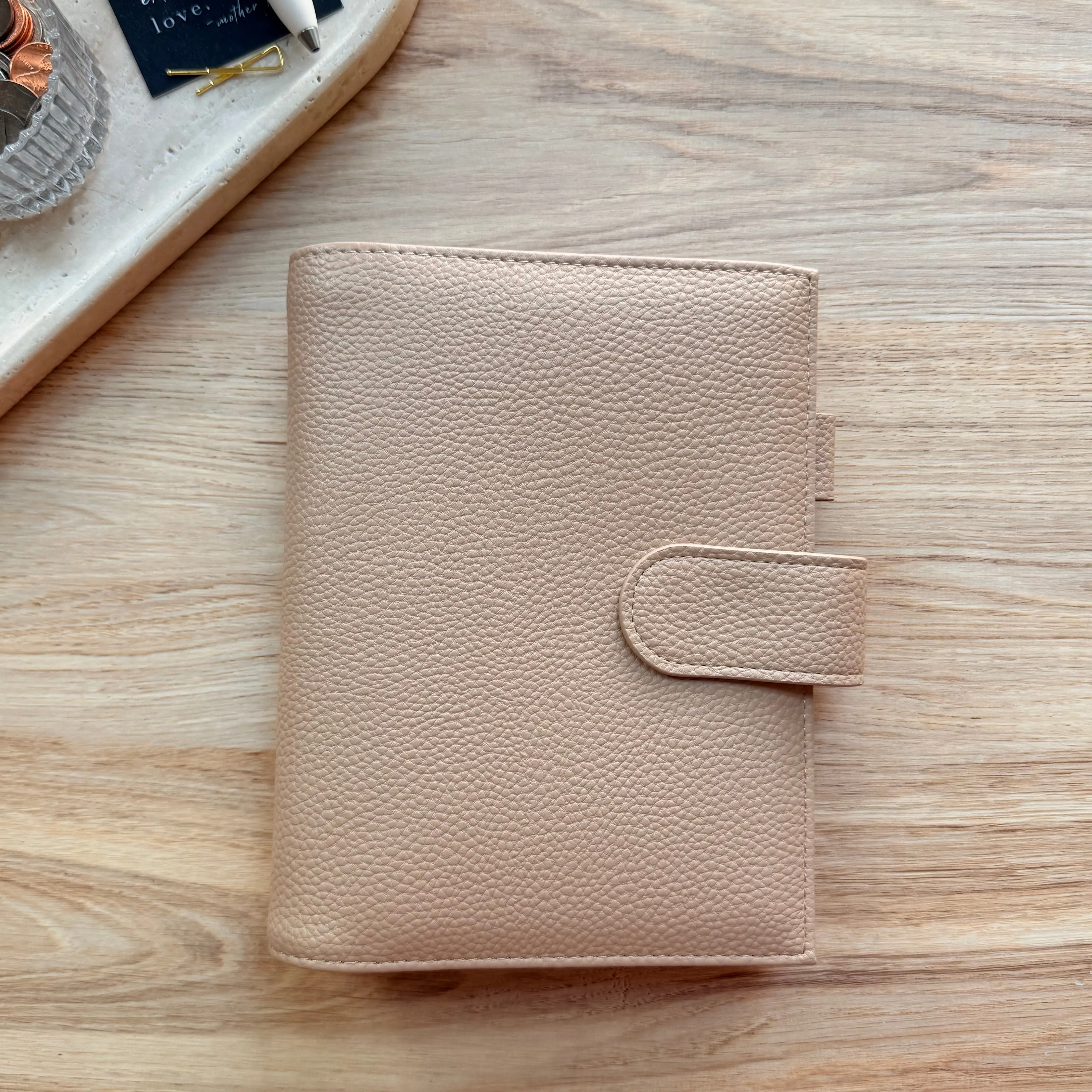 Nina Collection Blonde A6 Binder, 6-Ring Mechanism, Durable Structured Cover, Fits Standard A6 Inserts and Envelopes