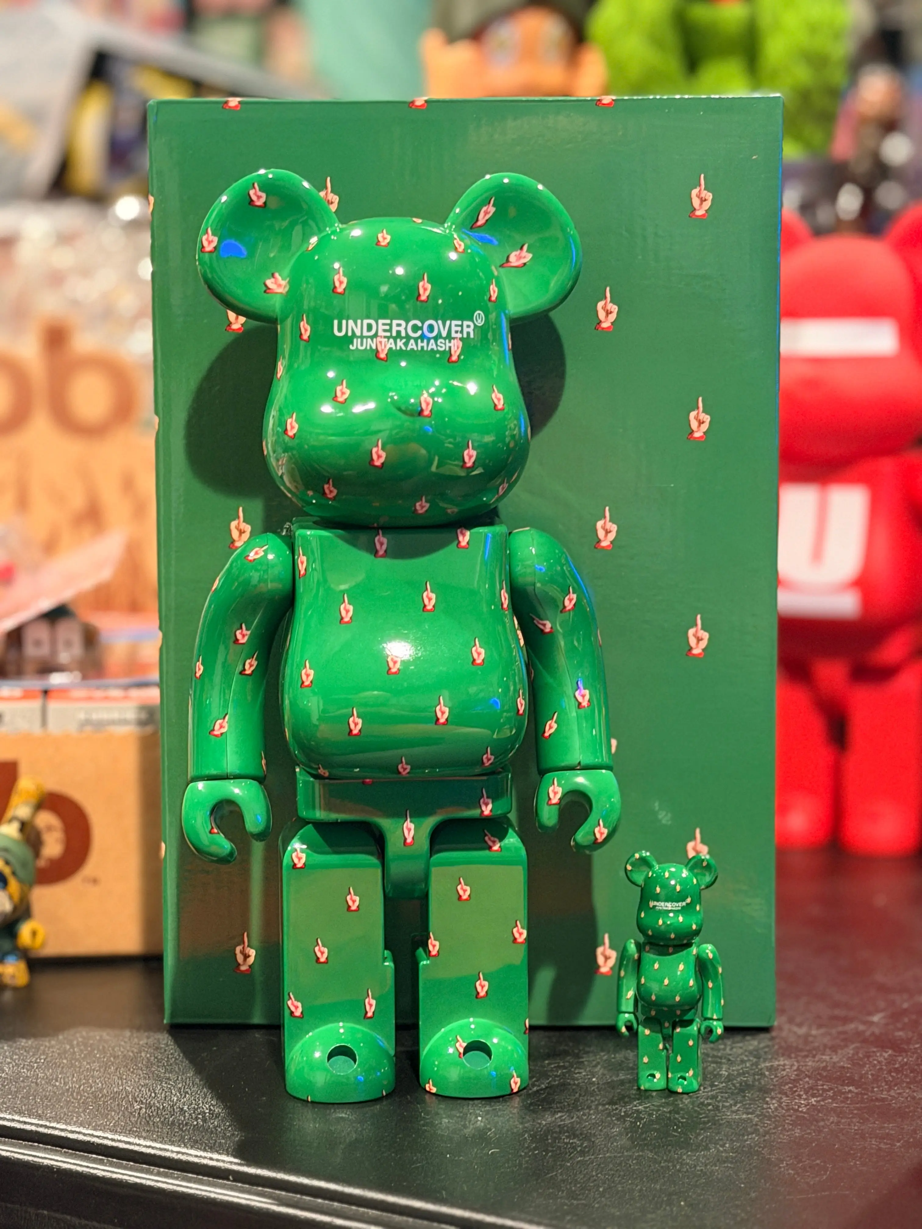 Bearbrick x UNDERCOVER FUCK FINGER 100% & 400% Set