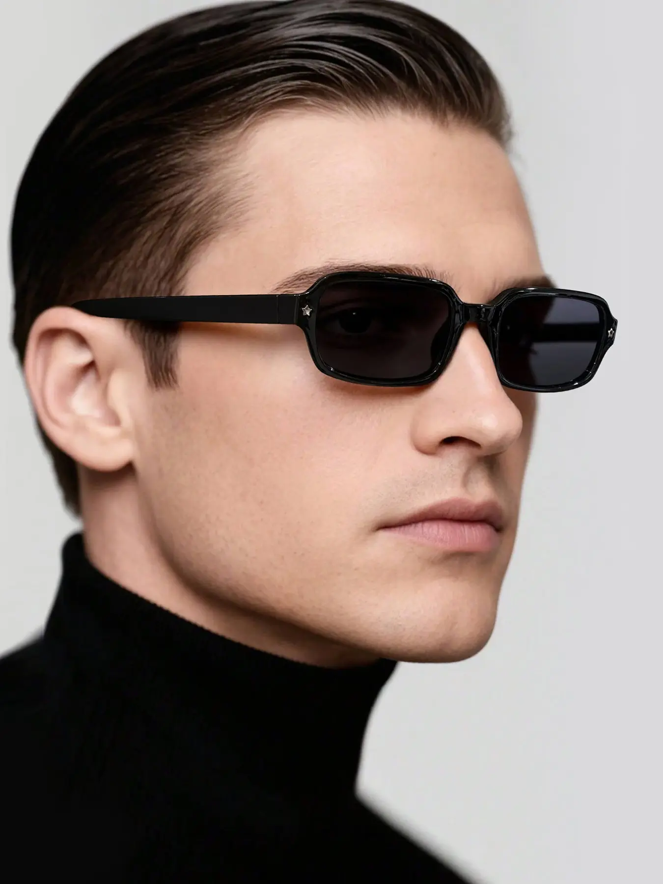 High-Quality Casual Minimalist Rectangular Summer Sunglasses, Casual Shades, Unisex Design, Ideal for Travel Beach Cycling Festivals Weddings Coastal Areas
