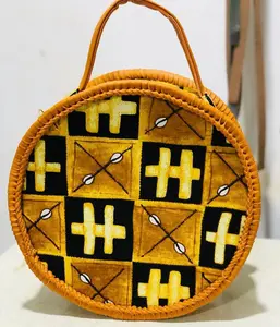 Suhum Circle Purse