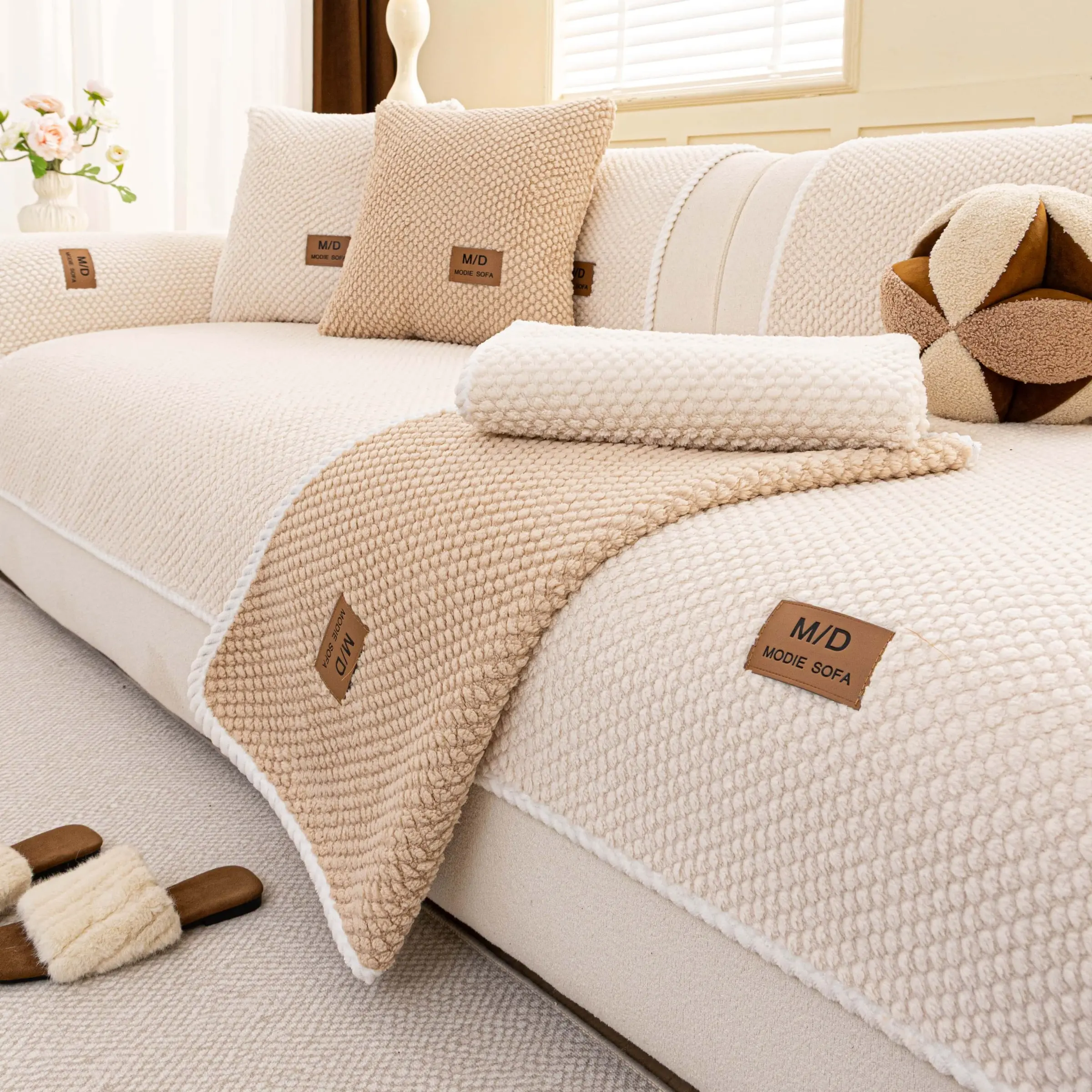 Sofa Cover Luxury Thick , Soft Touch, Non-Slip Washable Sofa Slipcover Couch Protector, Sofa Cushion Cover, Pet Friendly Modern Sofa Set, Slipcovers for Couches and Sofas, for L-Shaped, Twin, Triple Seater Sofa Couch Covers
