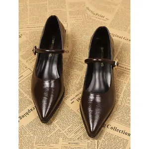 New Pointed Toe Flat Shoes for Women, Soft Summer Sole, Versatile Patent Low-Top Single Shoe, Ideal Commuter Shoe for Fashion LoversRAIMENTRY