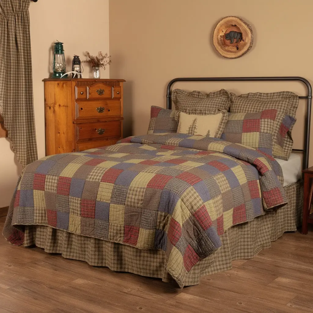 Woodsy Ridge Quilt