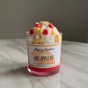 Hot Apple Pie Dessert Candle, Realistic Whipped Wax Scented Candle for Home Decor