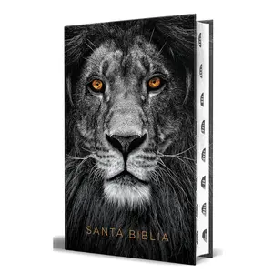Biblia RVR 1960 letra grande tamaño manual, tapa dura León de Juda con índice / Spanish Bible RVR 1960 Handy Size Large Print Hardcover Lion of Judah with In (Spanish Edition) Hardcover – April 25, 2023