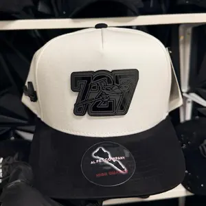 Pilot Hat 727 plane logo Snapback Cap Black - Durable Material, Black Plate, Classic Design