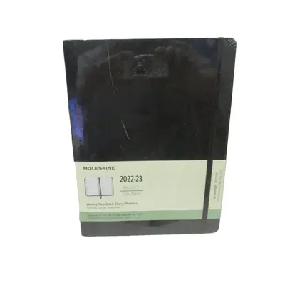 Moleskine Classic 2026 Daily Planner - 12 Month Soft Cover, Large 5x8.25, Myrtle Green, 400 Pages