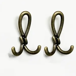 2pcs Zinc Alloy Hardware Hooks, Vintage Style Dual Hook Clothes Hanger, Antique Copper Color Closet Decor, Retro Accessories