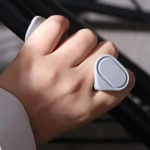 1 Pair Ergonomic Weight Lifting Grips Anti-slip Elastic Workout Gym Gloves Honeycomb-shaped Thicken Silicone Palm Grips