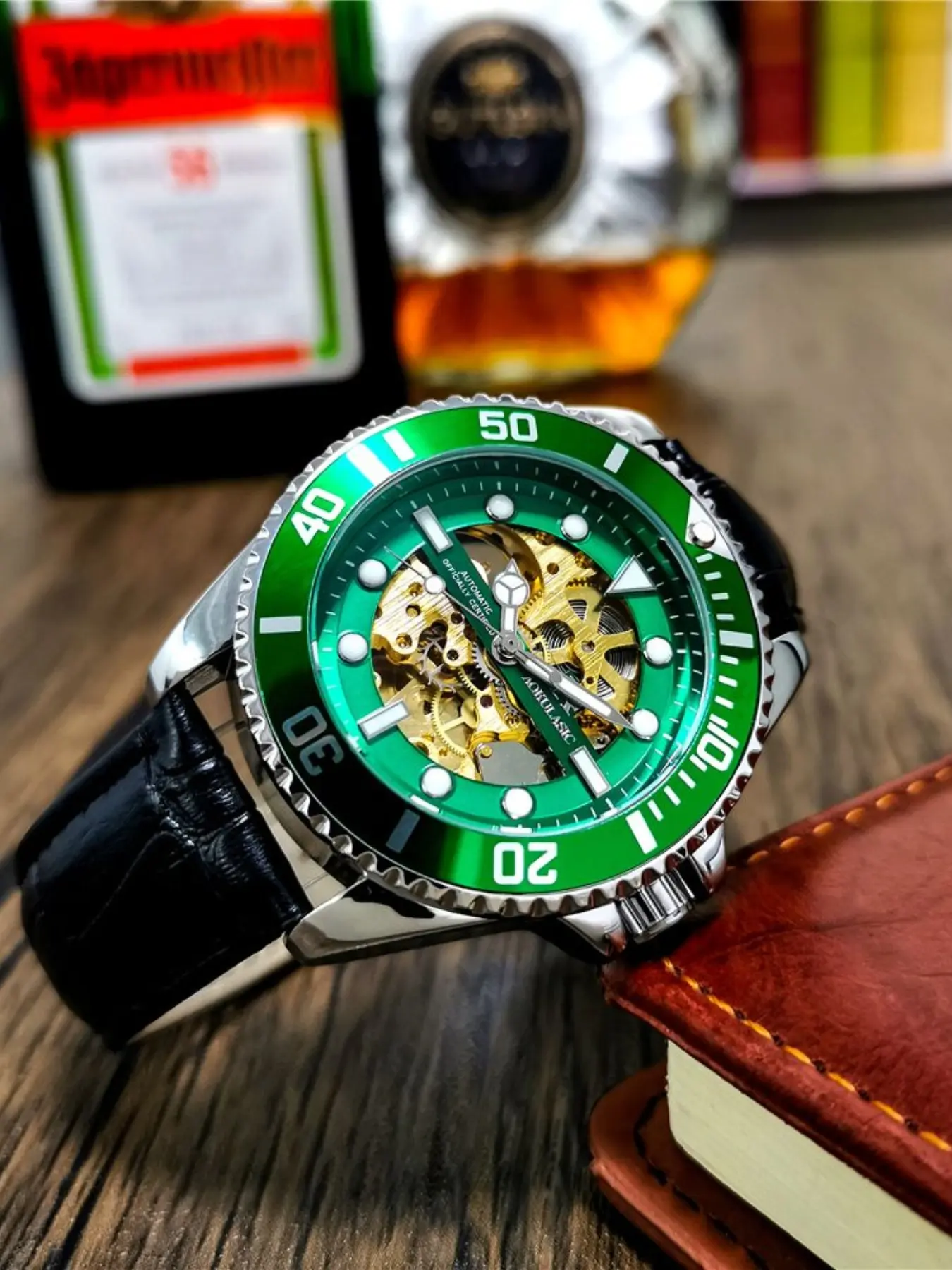Submariner series Black Water Ghost Green Water Ghost watch men's mechanical watch, Trendy watch, automatic winding, circular dial, hollow design, leather strap, fashionable accessory, suitable for various occasions to wear, the best gift for him