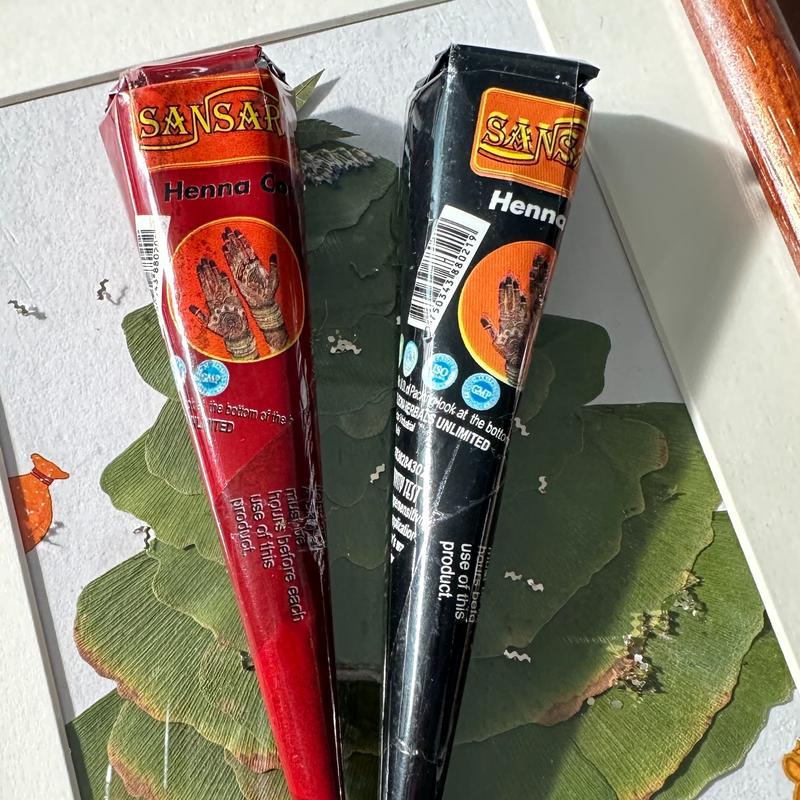 Henna Tattoo Kit(3 Cones,25g Each) Three templates are included