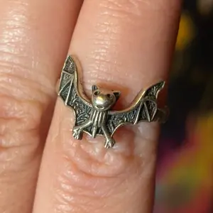 925 Sterling Silver Bat Ring Size 8