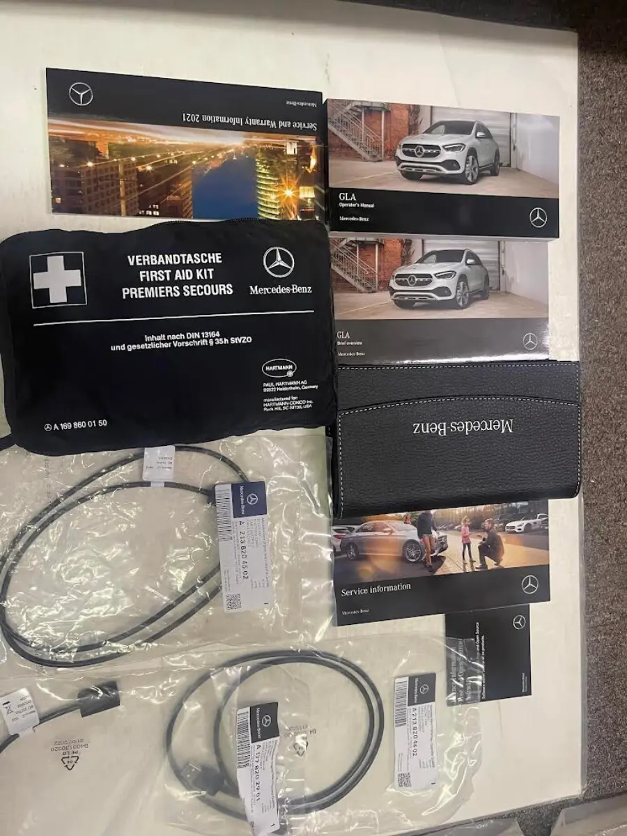 2021 MERCEDES BENZ GLA CLASS MODELS Owners Operators Manual SET Factory OEM +