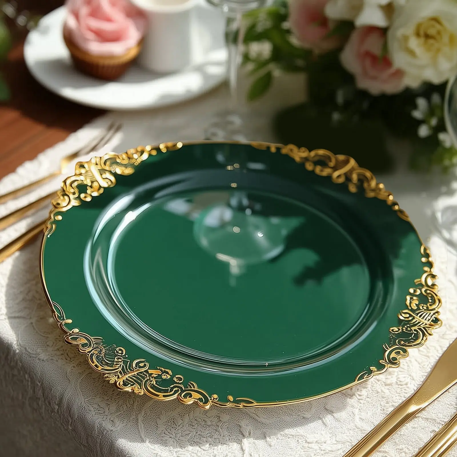 Economy Plastic Charger Plates, 20-Pack 13" Round Hunter Emerald Green with Gold Embossed Baroque Rim - Disposable Plates for Wedding Dinner Party Serving Tableware, Disposable Plates Wedding
