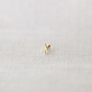Lightning Bolt Flat Back Single Stud Earring in 14k Gold