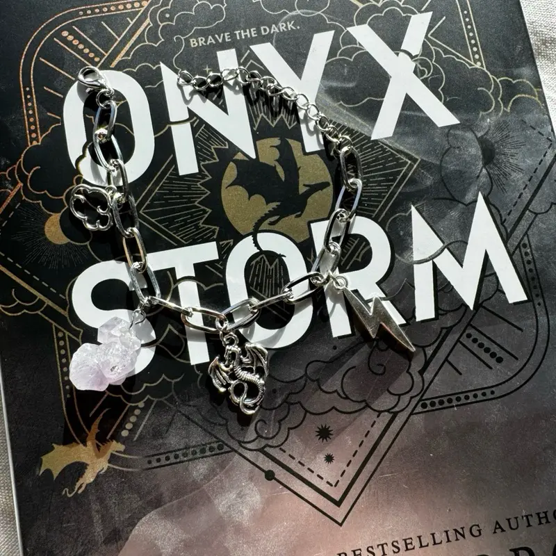 Fourth wing bracelet