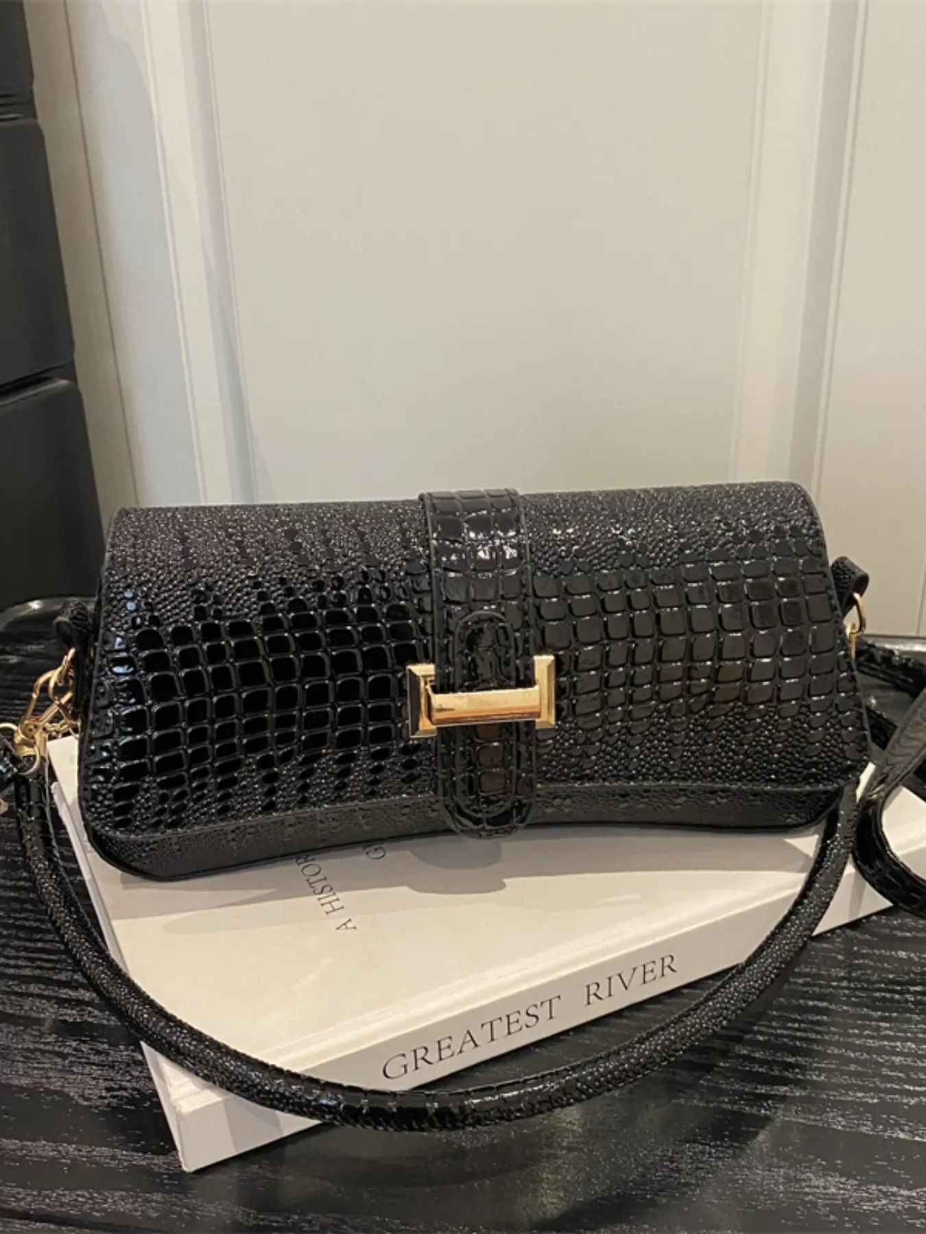 Women's New Fashion Crocodile Pattern Shoulder Bag, Casual Bread Bag, Underarm Bag, Phone Bag, Wallet, Ideal for Shopping, Commute, Business, Daily Use, Adjustable Strap Purse, Fashionable Shoulder Bag