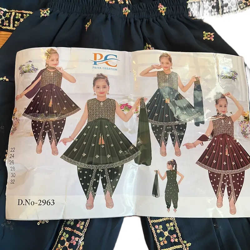 slim fit dress slacks Buy Traditional Red Green Bharatanatyam Dress Online For Women – The Dance  Bible main image 0