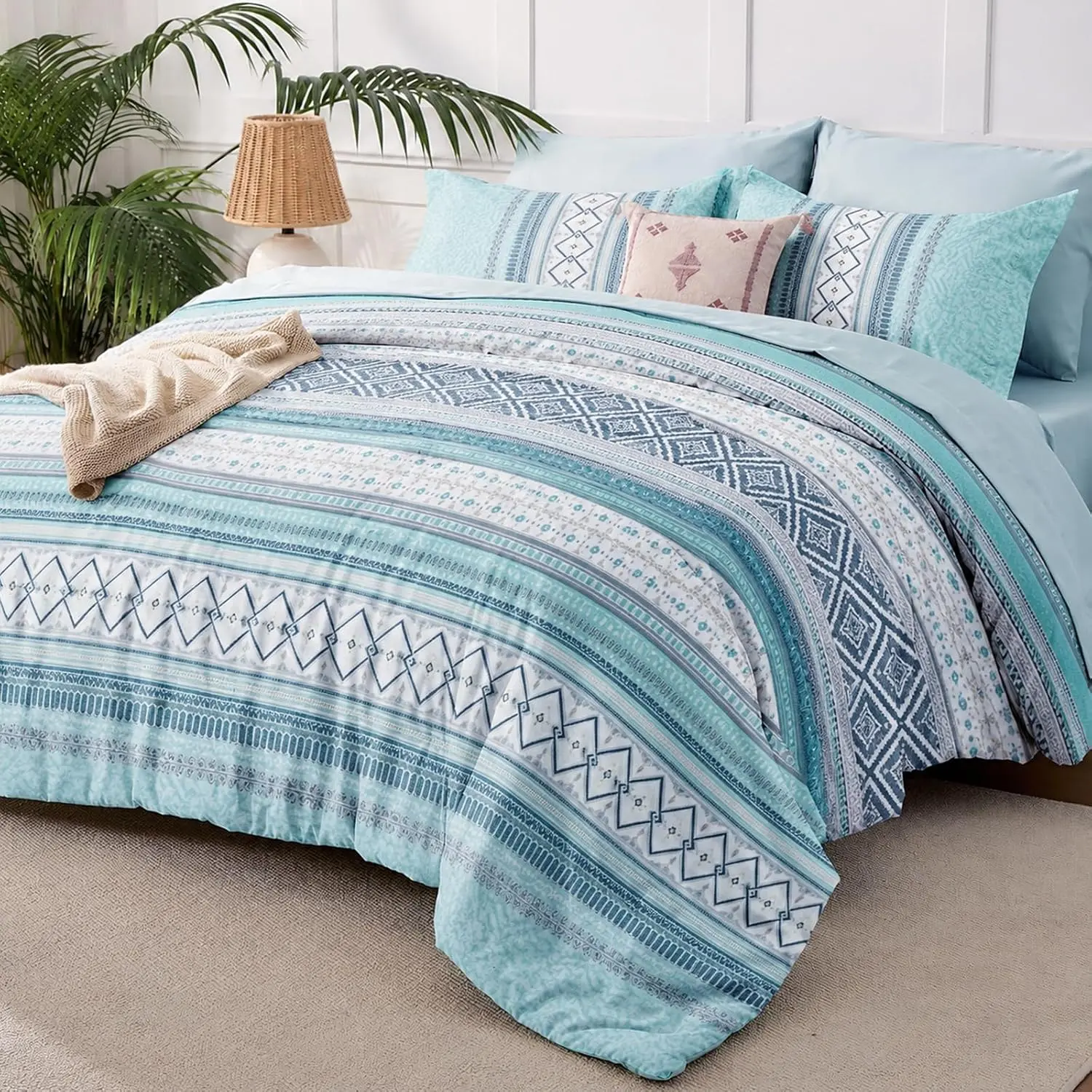 JOLLYVOGUE Queen Comforter Set 7-Piece, Bohemian Bed in a Bag, Lake Blue Printed All-Season Bedding, Double Brushed Ultra-Soft Microfiber Down-Alternative, OEKO Certified Bed Comforter Sets