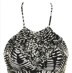 dolce vita macrame ikat-print high neck halter bikini top whipped, size M