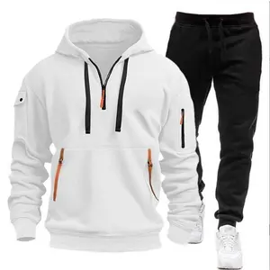 2025 Comfortable Casual Sports Hoodie Set for Men with Multiple Pockets Zipper Hoodie Tracksuit Set Plain