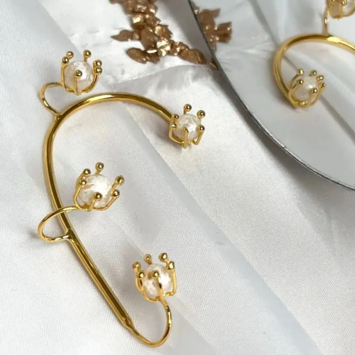 Ear climber/cuff set adjustable with pearls( 24k Gold plated)