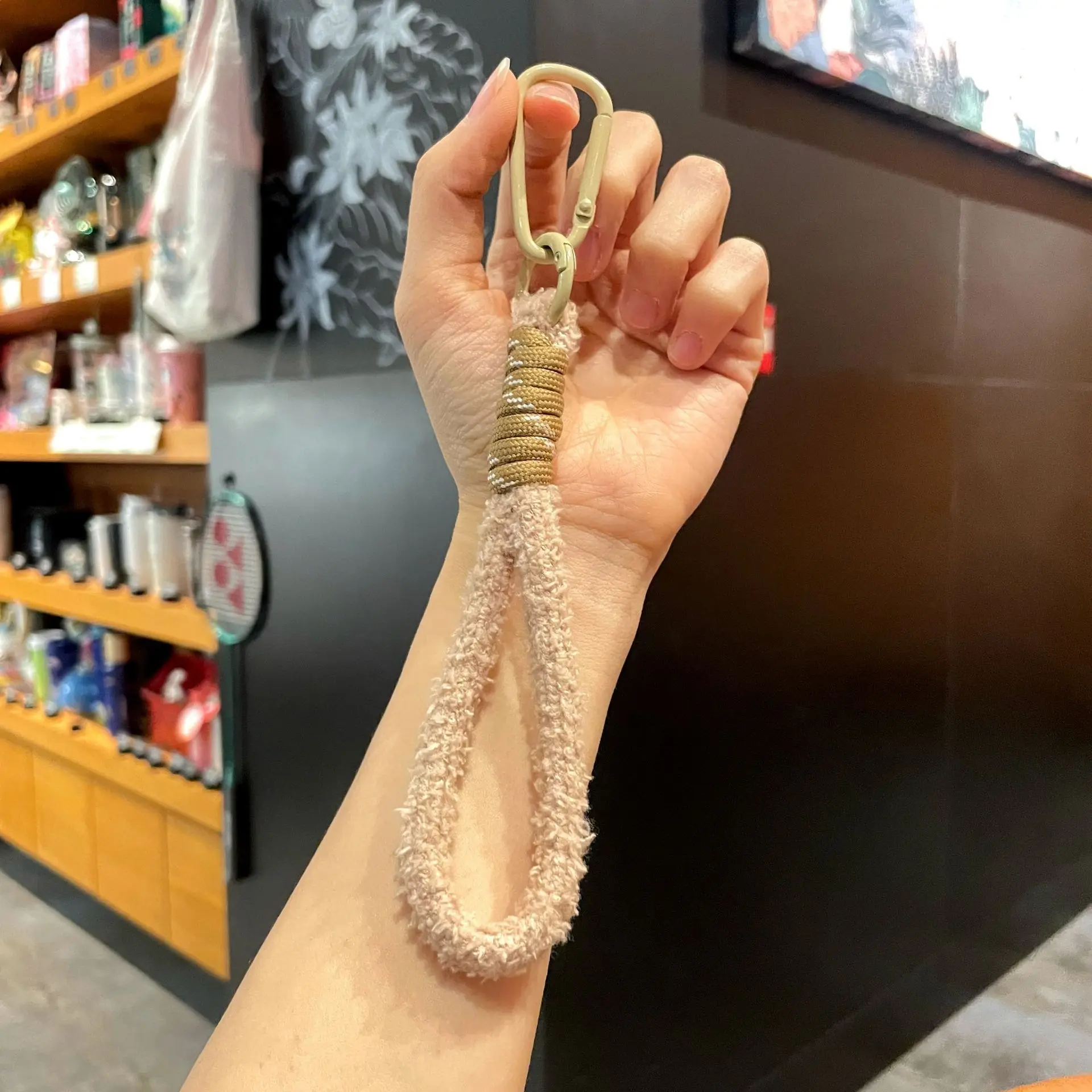 M type rope-light brown