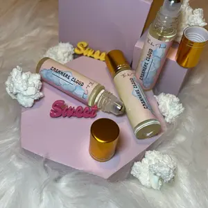 Cashmere Cloud Perfume Oil Roll-On - Sweet Vanilla Bean, Light Sugar Accord, Fluffy Marshmallow, Soft Powdery Musk, Warm Cashmere Wood, Creamy Amber