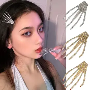 AWAYTR 3Pack Skeleton Hand Hair Clips for Women Girls Rhinestone Hairpin Halloween Party Barrettes Cosplay Hair Accessories Gifts