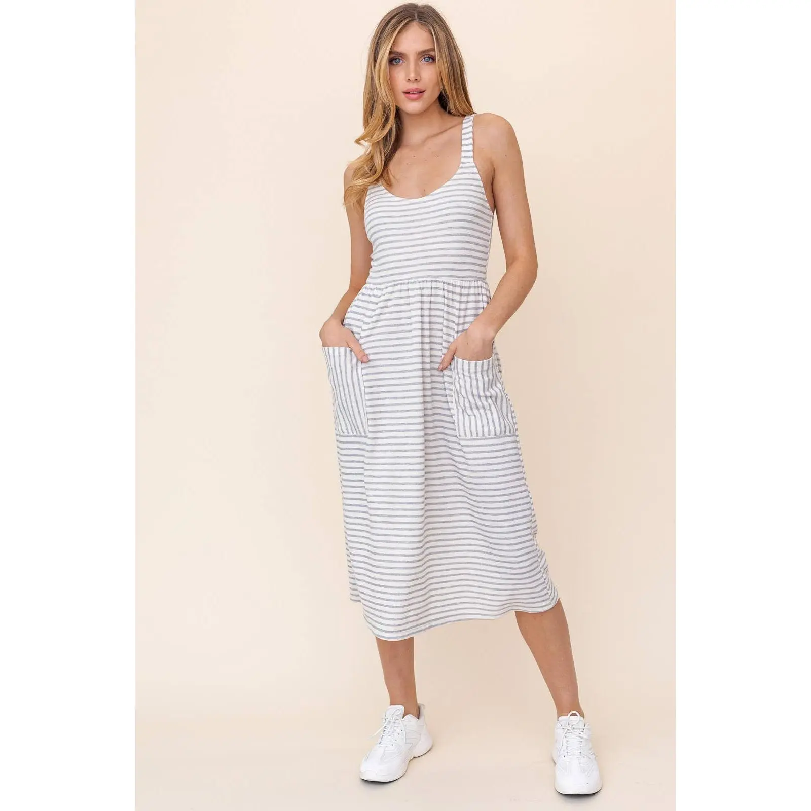 Sleeveless Pocket detail Stripe Dress