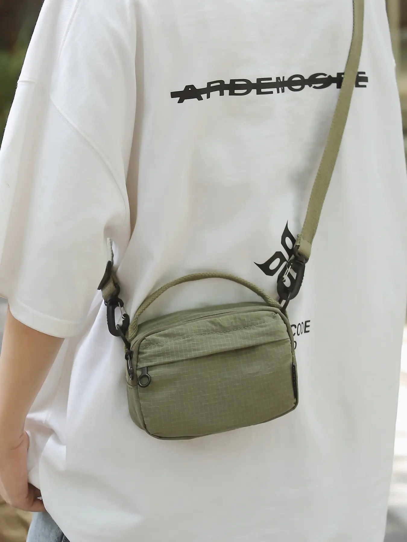 Unisex Crossbody Bag Small Purse, Versatile Casual Shoulder Bag, Phone Holder, Perfect for Daily Use and Shopping, Crossbody Shoulder Purses, Casual Crossbody Bags