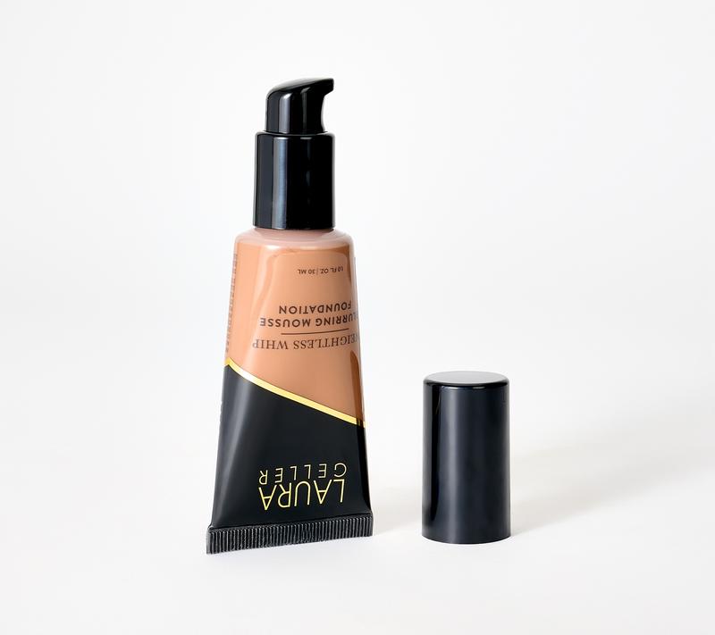 Laura Geller Weightless Whip Blurring Mousse Foundation w/ Brush