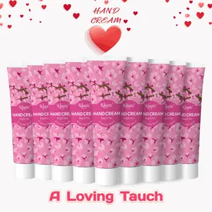 Valentine's Day Moisturizing Hand Cream Set, Moisturizes Dry Skin, Nourishing & Non-Greasy, Suitable for Autumn/winter, Single Item Pack