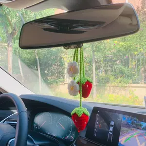Strawberry Car Mirror Hanging Ornament, Cute Car Interior Decoration Ornament, Universal Car Interior Accessories for Women & Girls, Car Trinkets