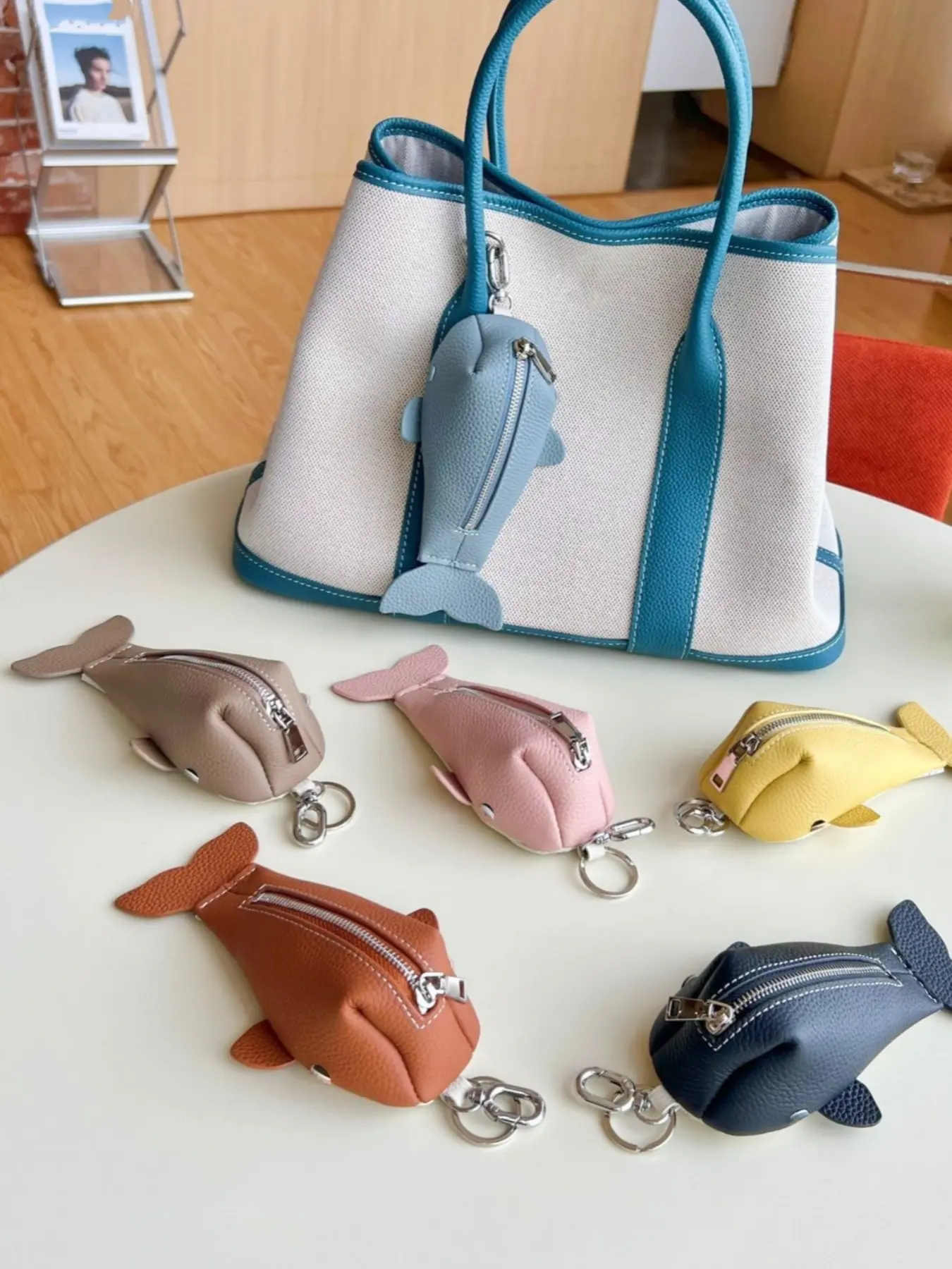 New Leather Whale Keychain Wallet, Unisex Long Zipper Bag, Car Key Holder, Car Key Chains, Handbag Accessory, Stylish and Practical Design
